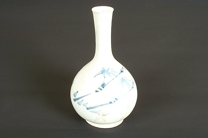 255 백자병