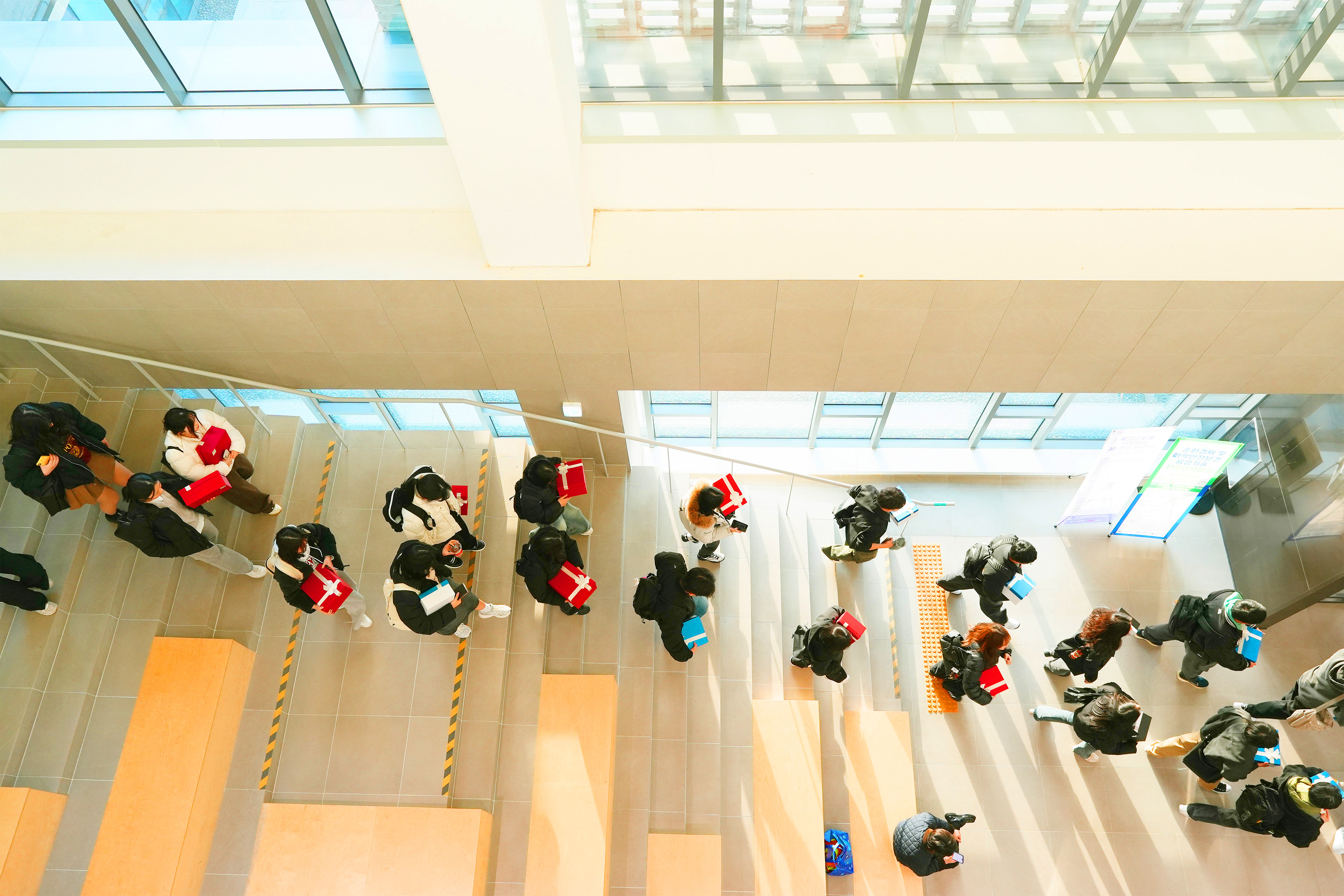 아주희망 OT와 신입생 웰컴기프트 전달식