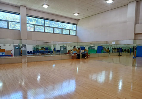 체육관 2층 연습실