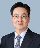 정해일(鄭海日, Jung Haeil)