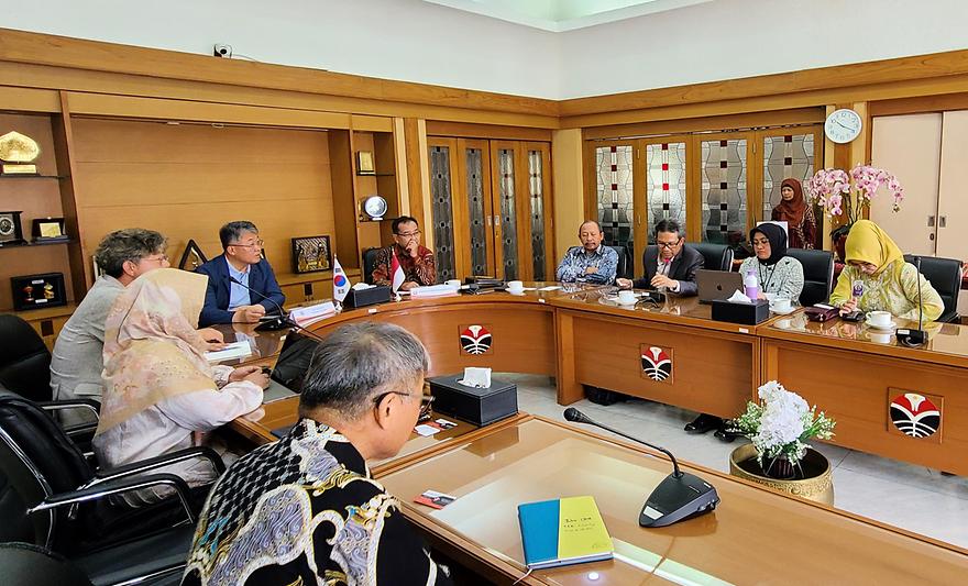최기주 총장, 싱가포르∙인도네시아 대학들과 협력 방안 논의